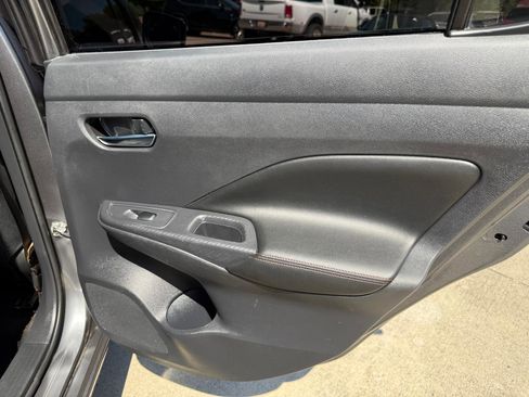 Used 2025 Nissan Versa SR w/ Trunk Package image 20