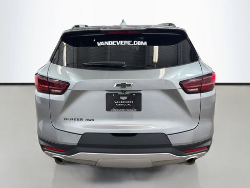 Used 2024 Chevrolet Blazer LT w/ Convenience Package AWD/4WD image 9