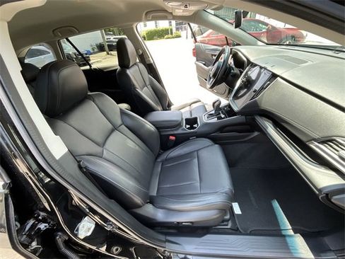 Used 2021 Subaru Outback Limited image 31