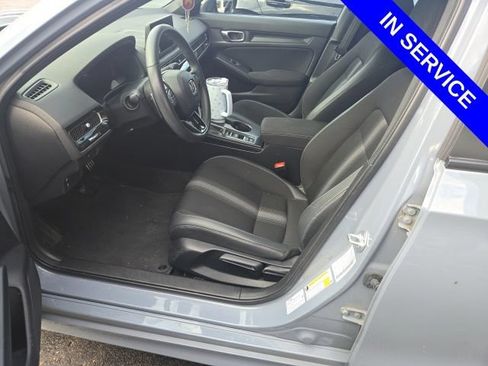 Used 2023 Honda Civic Sport image 12