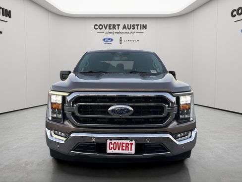 Certified 2022 Ford F150 XLT w/ Equipment Group 302A High image 8