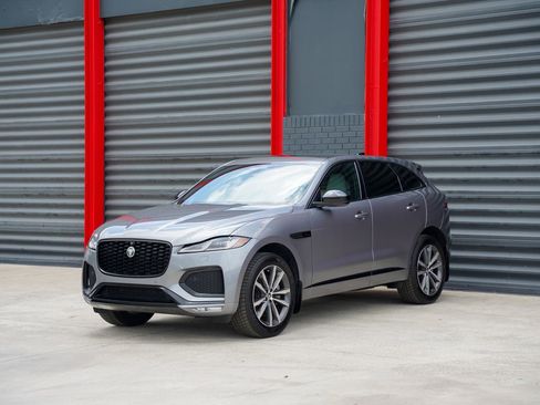 Used 2026 Jaguar F-PACE R-Dynamic S AWD/4WD image 1