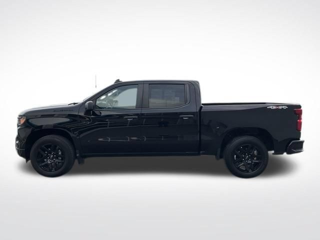 Used 2024 Chevrolet Silverado 1500 Custom w/ LPO, Dark Essentials Package AWD/4WD image 12
