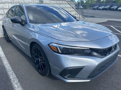 Used 2024 Honda Civic Sport image 3