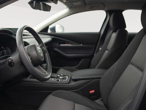 Used 2025 MAZDA CX-30 AWD 2.5 S image 2