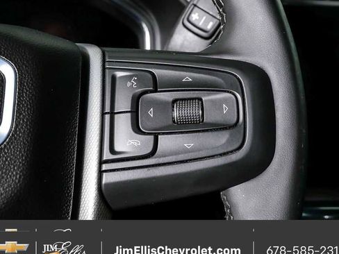 Used 2025 GMC Sierra 2500 Denali image 13