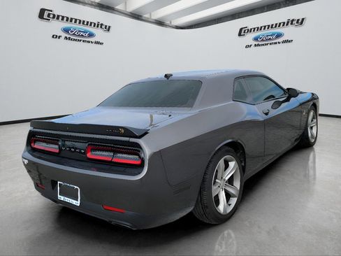 Used 2021 Dodge Challenger R/T Scat Pack w/ Dynamics Package image 10
