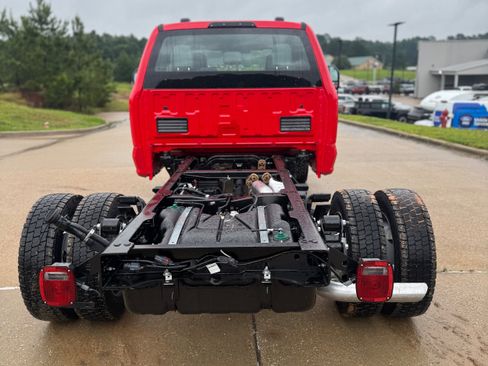 New 2025 Ford F550 4x4 Supercab Super Duty image 26