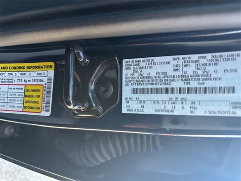 Used 2019 Ford F150 Lariat image 29