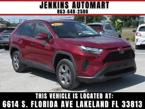 Used 2022 Toyota RAV4 XLE image 1