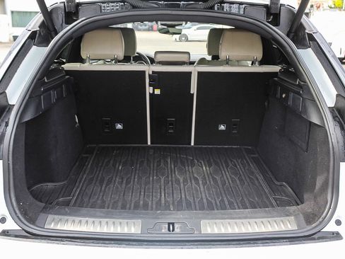 Used 2020 Land Rover Range Rover Velar R-Dynamic S image 26