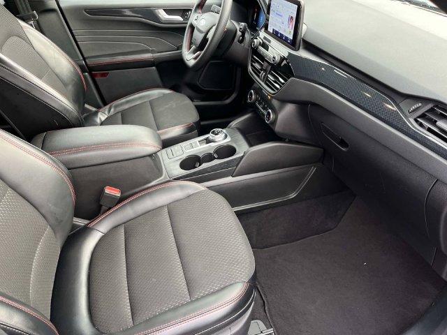 Used 2025 Ford Escape ST-Line AWD/4WD image 22