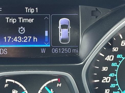 Used 2013 Ford Escape Titanium w/ Parking Technology Pkg AWD/4WD image 12