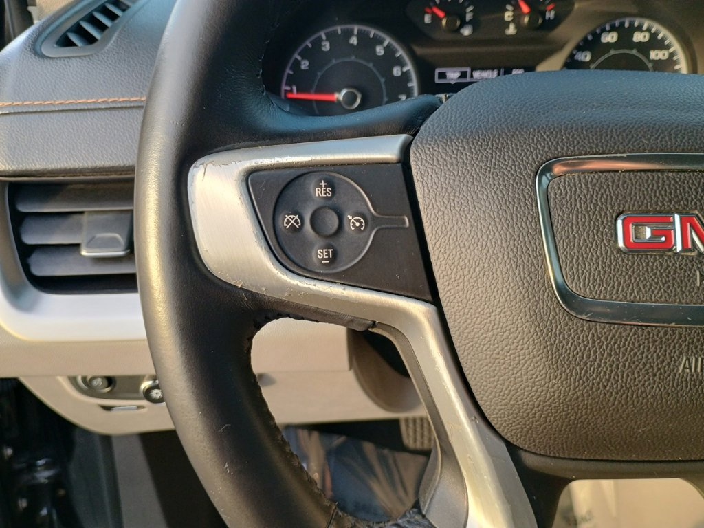 Used 2018 GMC Terrain SLE FWD image 25