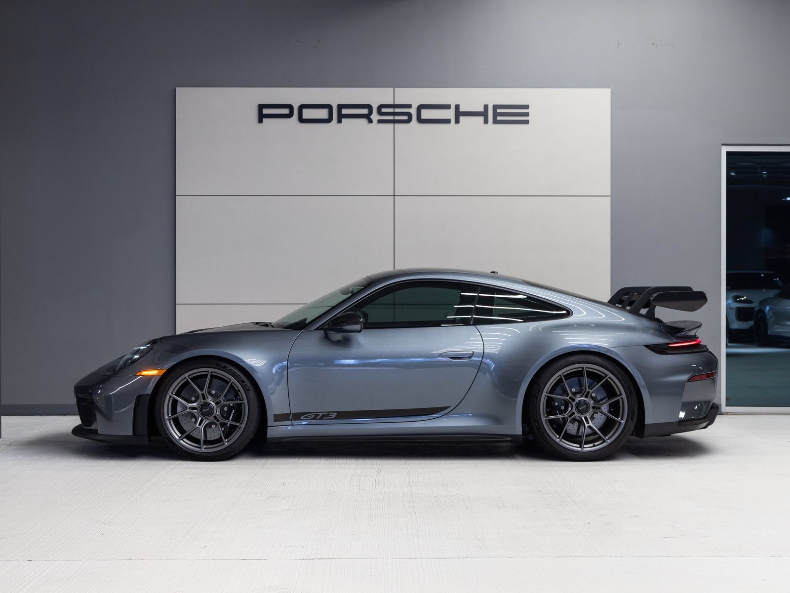 Certified 2026 Porsche 911 GT3 RWD image 2