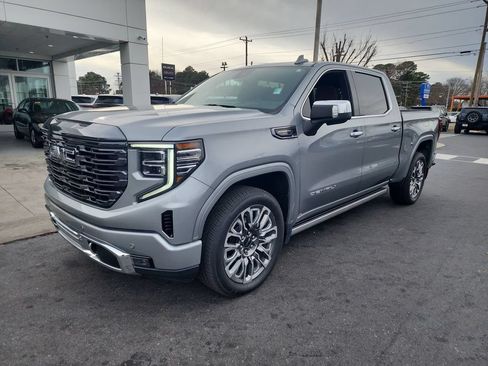 Certified 2024 GMC Sierra 1500 Denali Ultimate AWD/4WD image 4