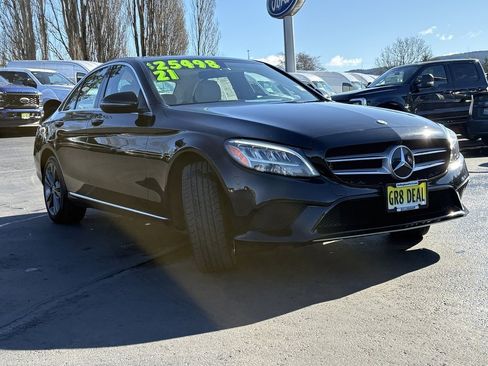 Used 2021 Mercedes-Benz C 300 4MATIC Sedan image 3