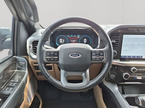 Used 2022 Ford F150 Lariat w/ Max Trailer Tow Package AWD/4WD image 25