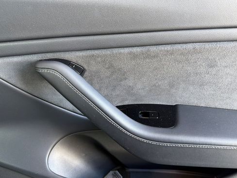 Used 2018 Tesla Model 3 Long Range AWD/4WD image 20