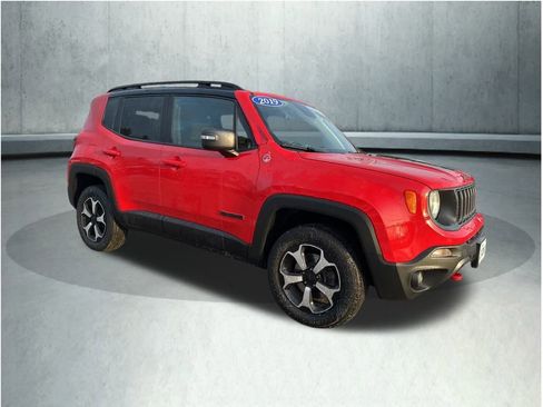 Used 2019 Jeep Renegade Trailhawk image 8