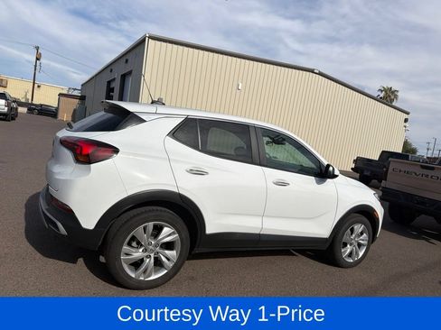 Used 2024 Buick Encore GX Preferred w/ Comfort Package FWD image 12