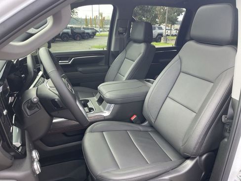 New 2026 GMC Sierra 3500 SLT w/ SLT Premium Package AWD/4WD image 20
