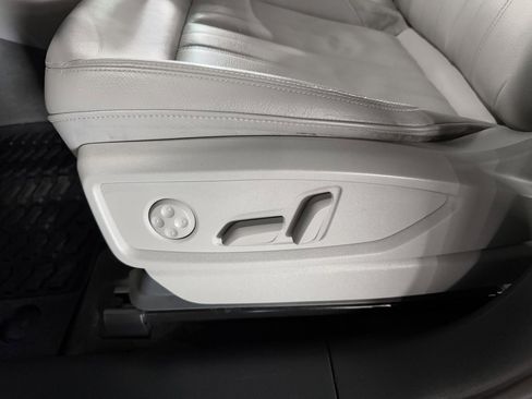 Used 2019 Audi Q5 2.0T Premium Plus image 23