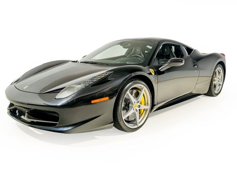 Used 2010 Ferrari 458 Italia Coupe RWD image 2