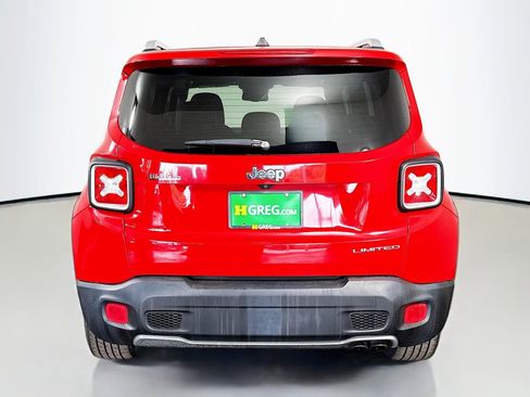 Used 2016 Jeep Renegade Limited image 8