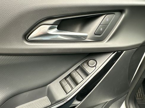 New 2026 Chevrolet Equinox LT AWD/4WD image 20