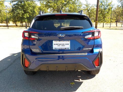 Used 2024 Subaru Crosstrek 2.0i Premium image 6