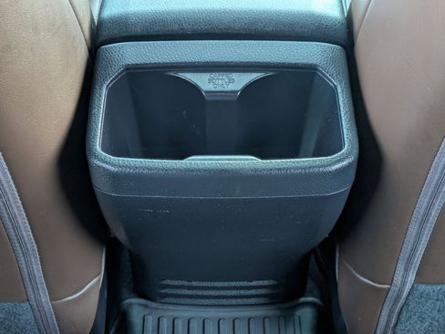 Used 2023 Toyota Tacoma Limited image 18