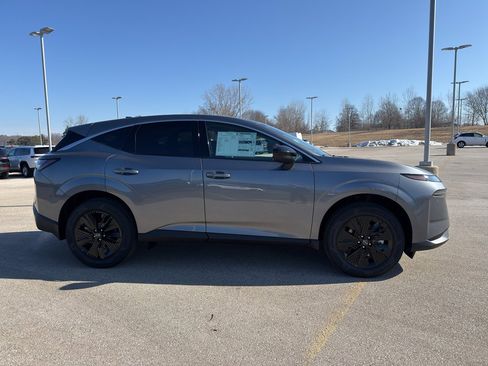 New 2026 Nissan Murano SV image 4