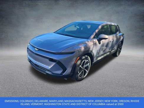 New 2026 Chevrolet Equinox EV LT image 3