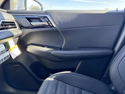 New 2026 Mitsubishi Outlander SE FWD image 25