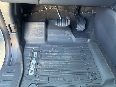 New 2025 Ford F150 XLT w/ Equipment Group 301A Standard image 35