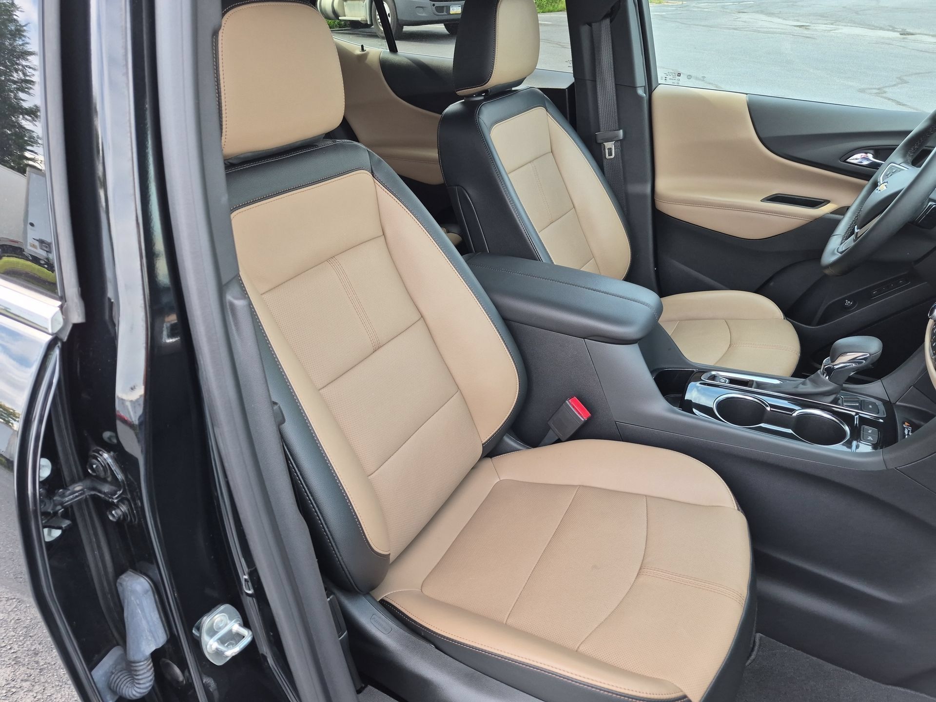 Certified 2023 Chevrolet Equinox Premier AWD/4WD image 29