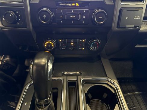 Used 2020 Ford F150 XLT w/ Equipment Group 302A Luxury AWD/4WD image 25