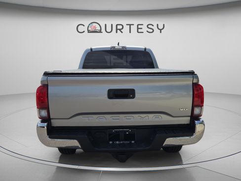 Used 2023 Toyota Tacoma SR5 image 4