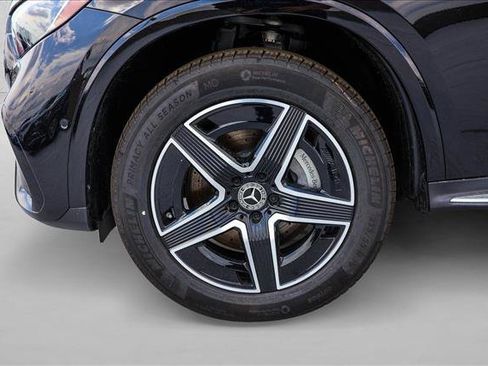 New 2026 Mercedes-Benz GLC 300 4MATIC image 9