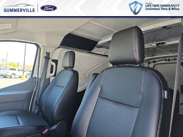 New 2026 Ford Transit 150 Low Roof RWD image 15