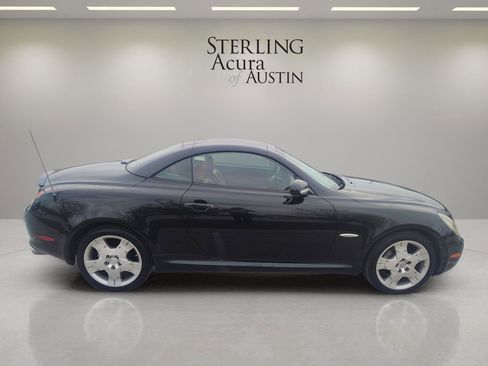 Used 2005 Lexus SC 430 Convertible image 4