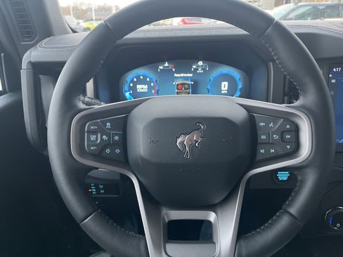 New 2025 Ford Bronco Badlands image 27