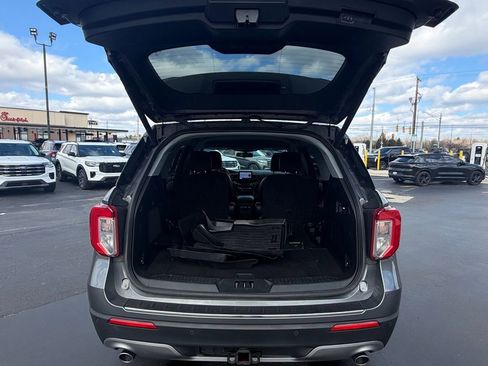 Certified 2022 Ford Explorer Limited w/ Class IV Trailer Tow Package image 22