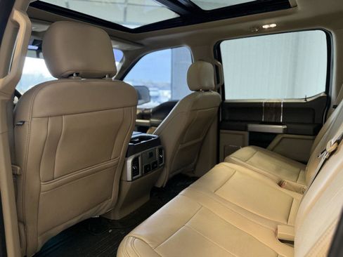 Used 2020 Ford F150 Lariat image 18