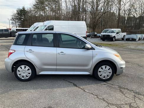 Used 2006 Scion xA image 4