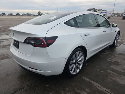 Used 2019 Tesla Model 3 Long Range image 4