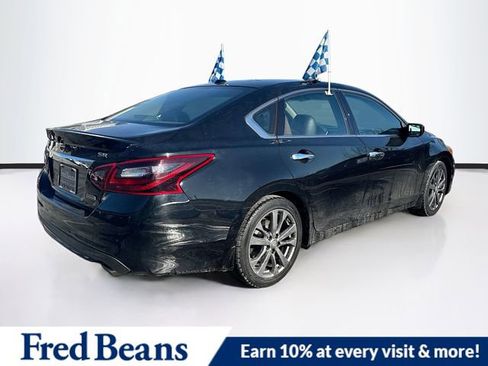 Used 2018 Nissan Altima 2.5 SR w/ SR Special Edition image 9