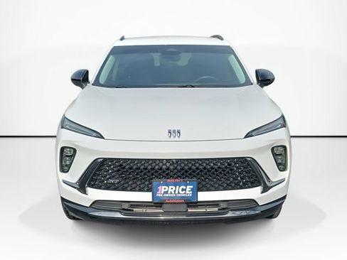 Used 2024 Buick Envision Sport Touring image 2