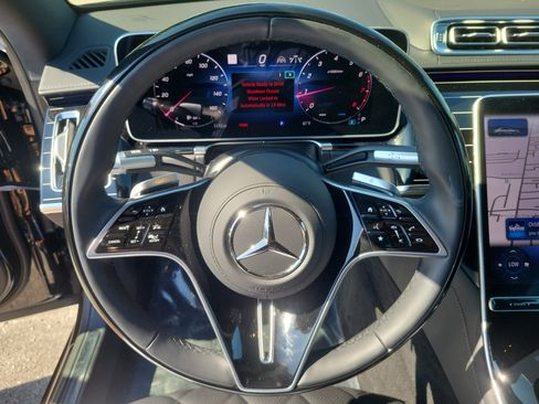 Certified 2025 Mercedes-Benz S 580 4MATIC Sedan image 28